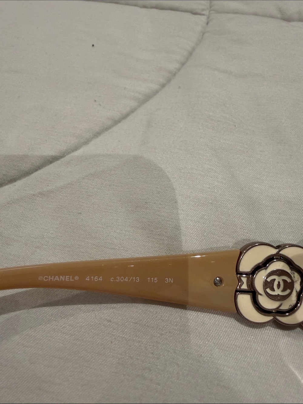 CHANEL Brown Shield Sunglasses with Beige Arms - Picture 6 of 7